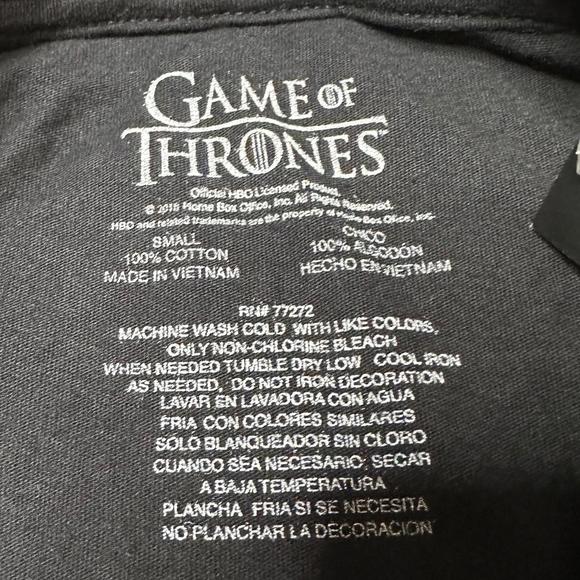 NWT Game of Thrones I Drink And I Know Things T-Shirt Black Adult S - Picture 6 of 6